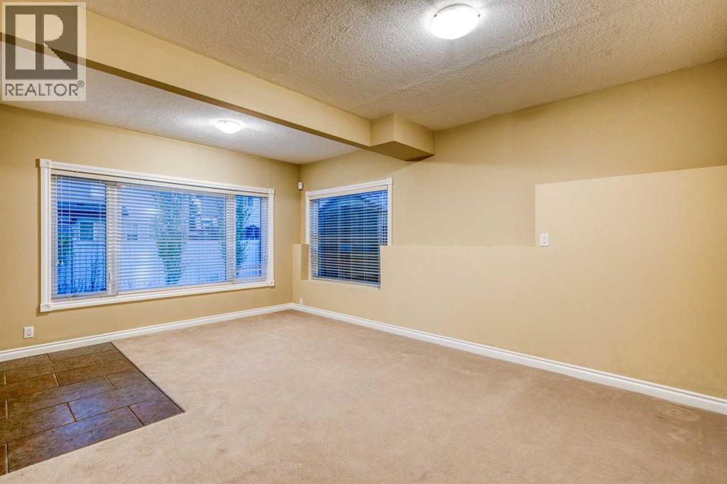 763 Cimarron Close Property Photo 31
