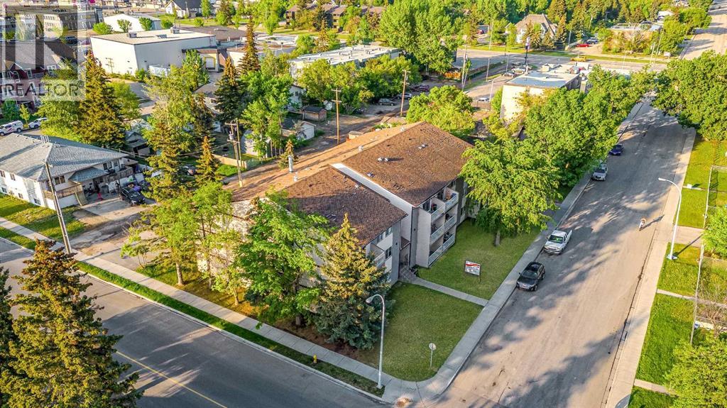 10028 105 Avenue Property Photo 10