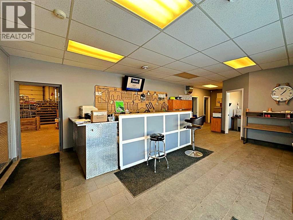 145 Macdonald Crescent Property Photo 3