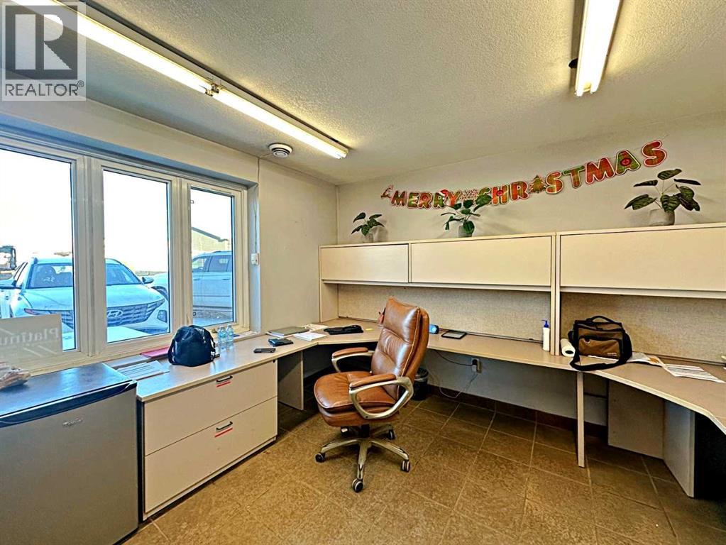 145 Macdonald Crescent Property Photo 24