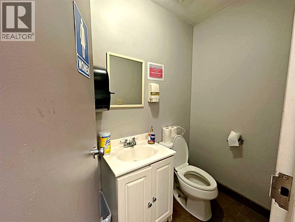 145 Macdonald Crescent Property Photo 27