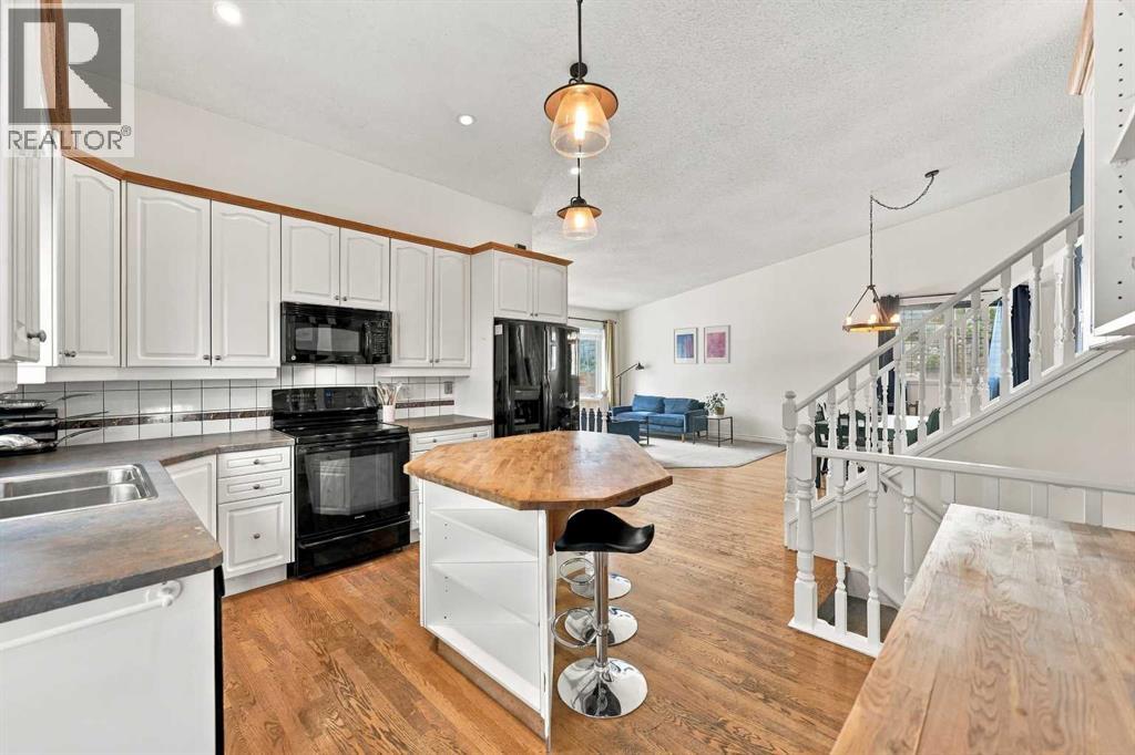 71 Hawkhill Way Nw Property Photo 15
