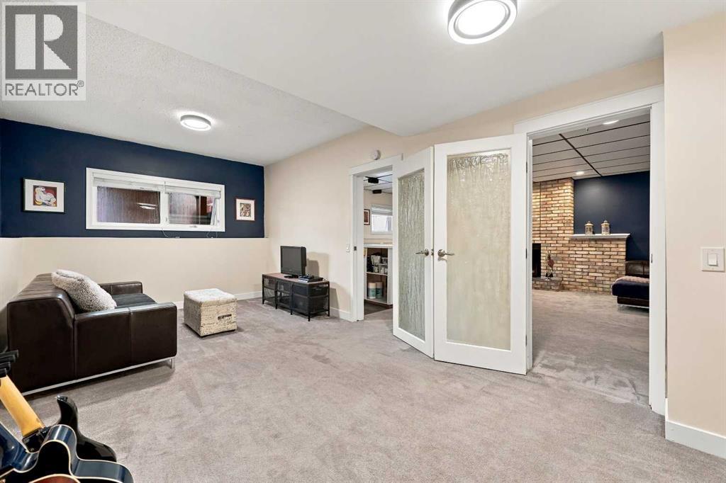 71 Hawkhill Way Nw Property Photo 40