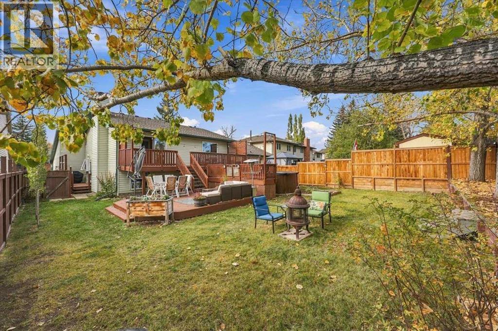 71 Hawkhill Way Nw Property Photo 47