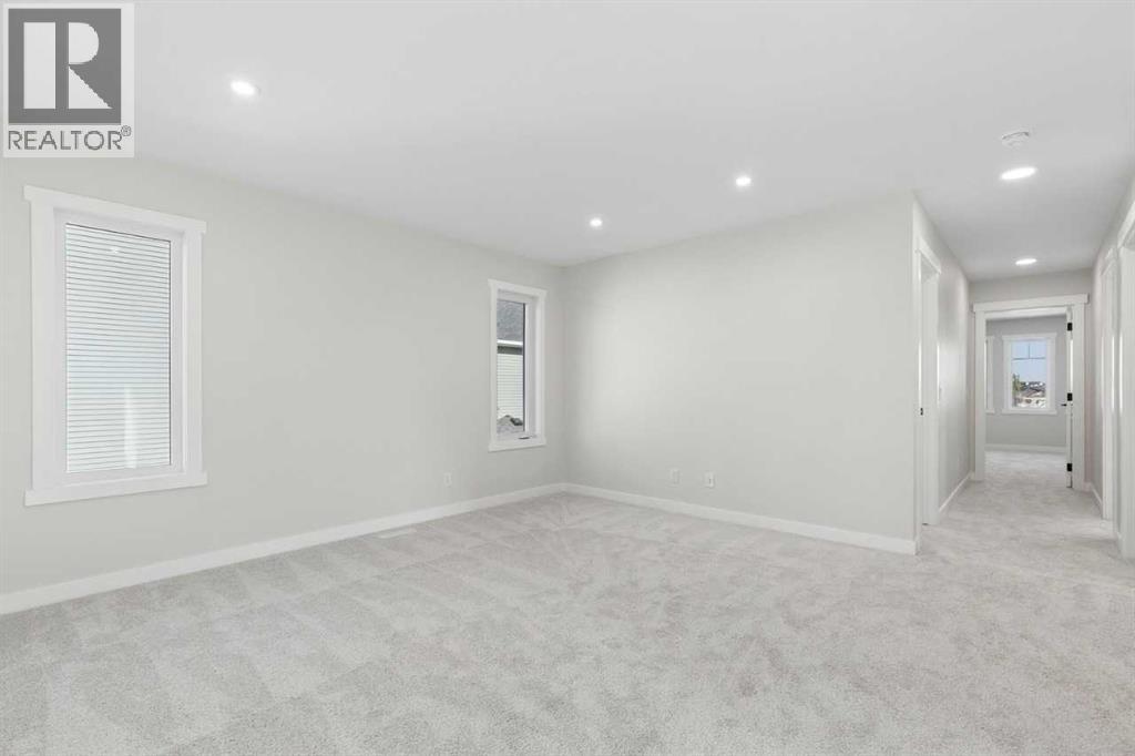 51 Bridgeport Circle Property Photo 6