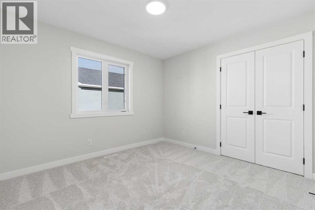 51 Bridgeport Circle Property Photo 14