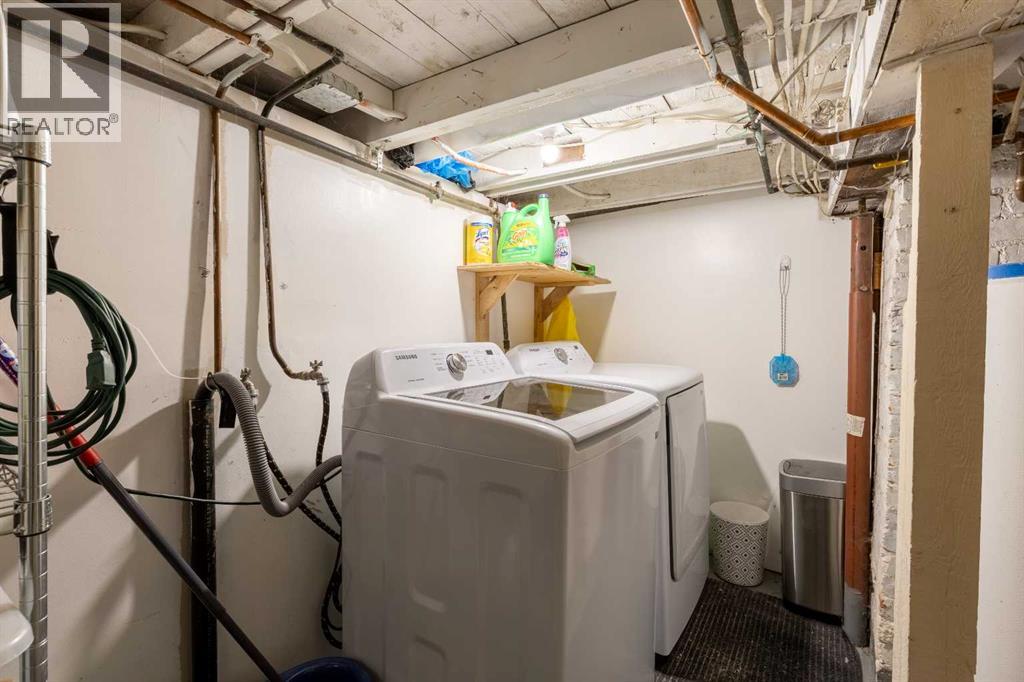 447 20 Street N Property Photo 26
