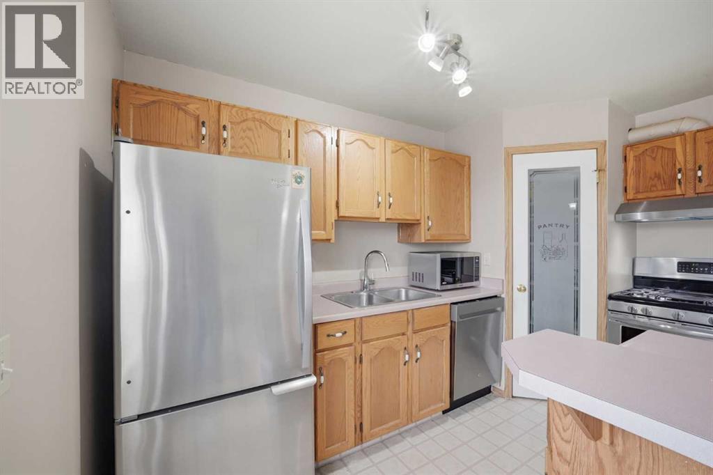 37 Appleside Close Se Property Photo 17