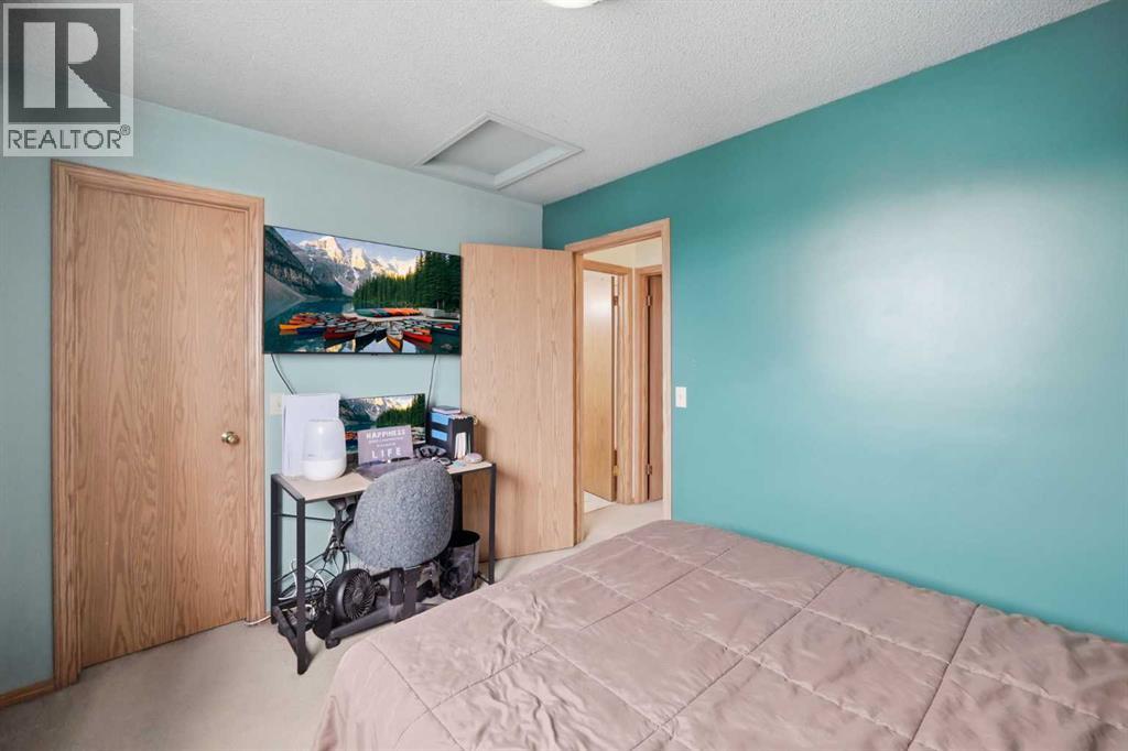 37 Appleside Close Se Property Photo 23