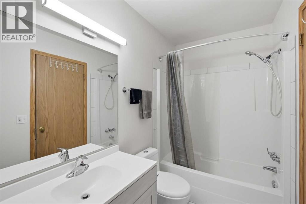 37 Appleside Close Se Property Photo 26