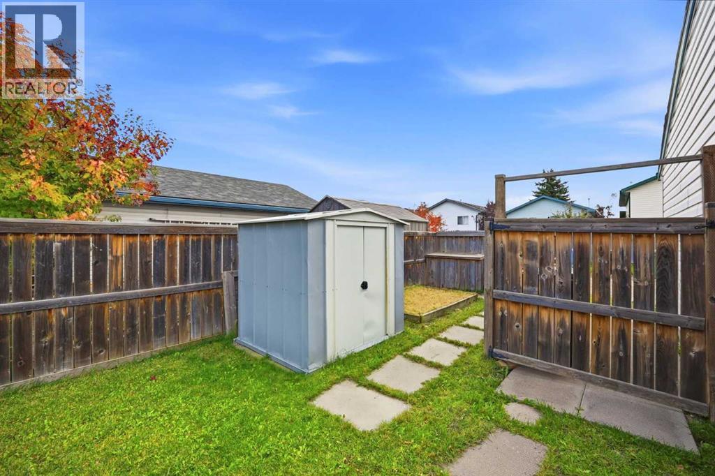 37 Appleside Close Se Property Photo 40