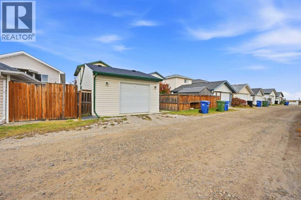 37 Appleside Close Se Property Photo 42