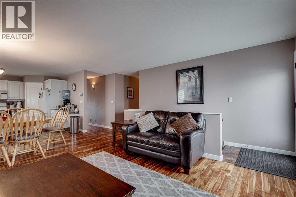 14 Kingston Drive Property Photo 14