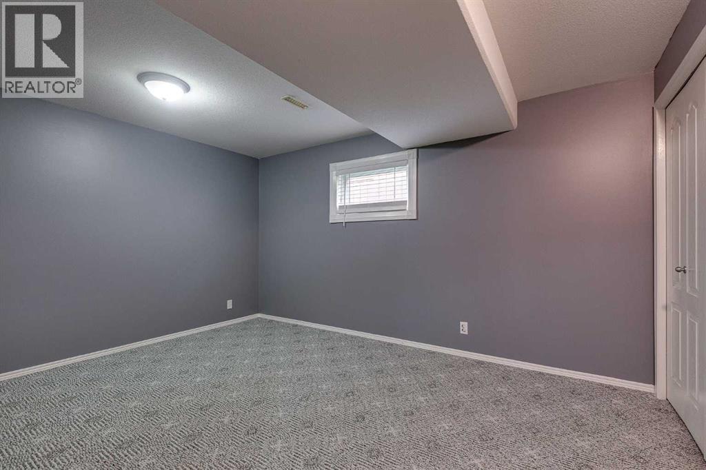 14 Kingston Drive Property Photo 33