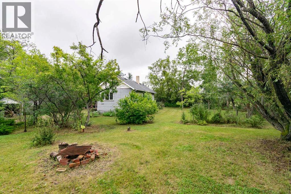 5127 50 Street Property Photo 29