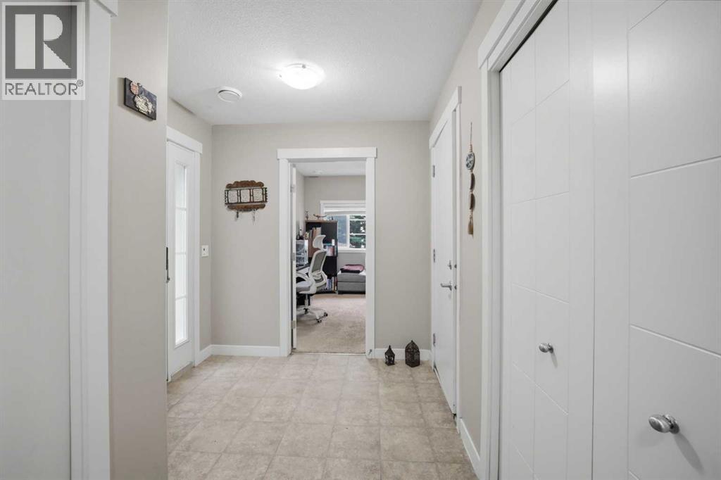 427 Redstone View Ne Property Photo 9
