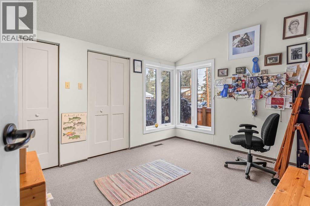 1001 9th Avenue Property Photo 18