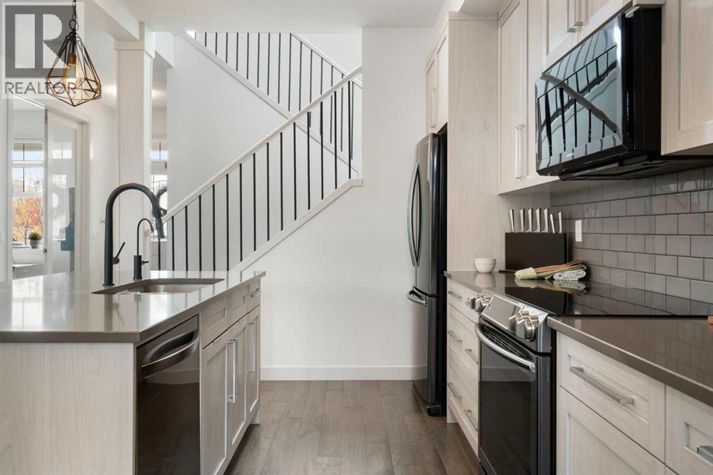 416 Coopers Boulevard Sw Property Photo 7
