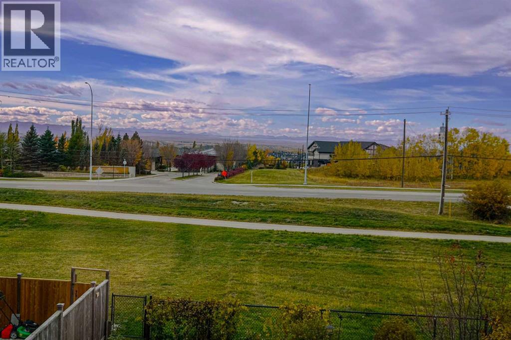 13 Tuscany Ridge Mews NW Property Photo 1