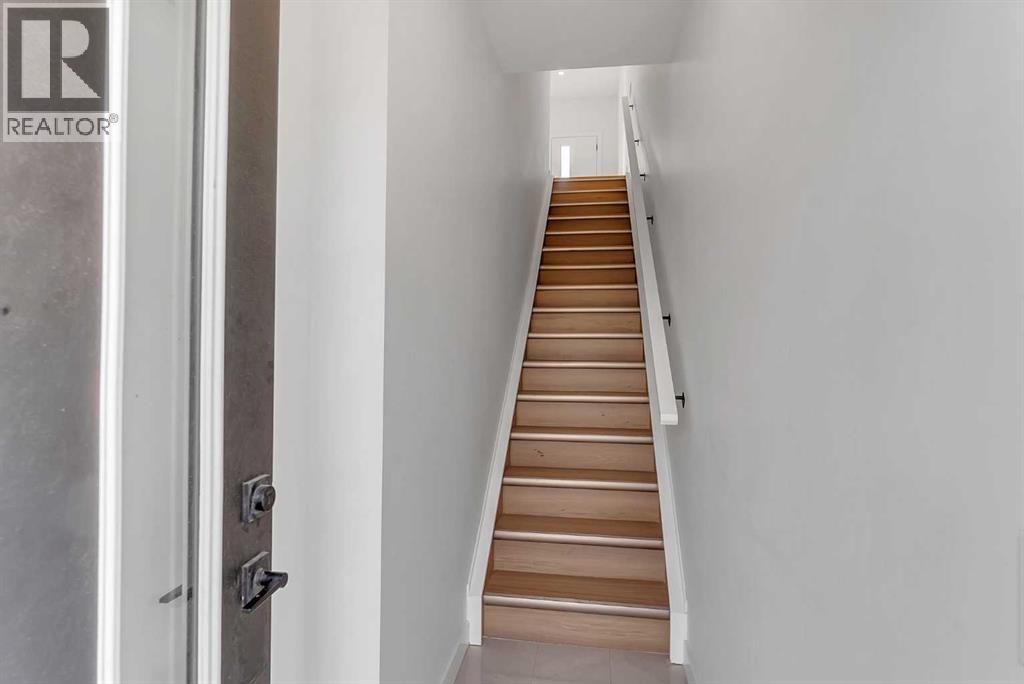156 Park Street Property Photo 3