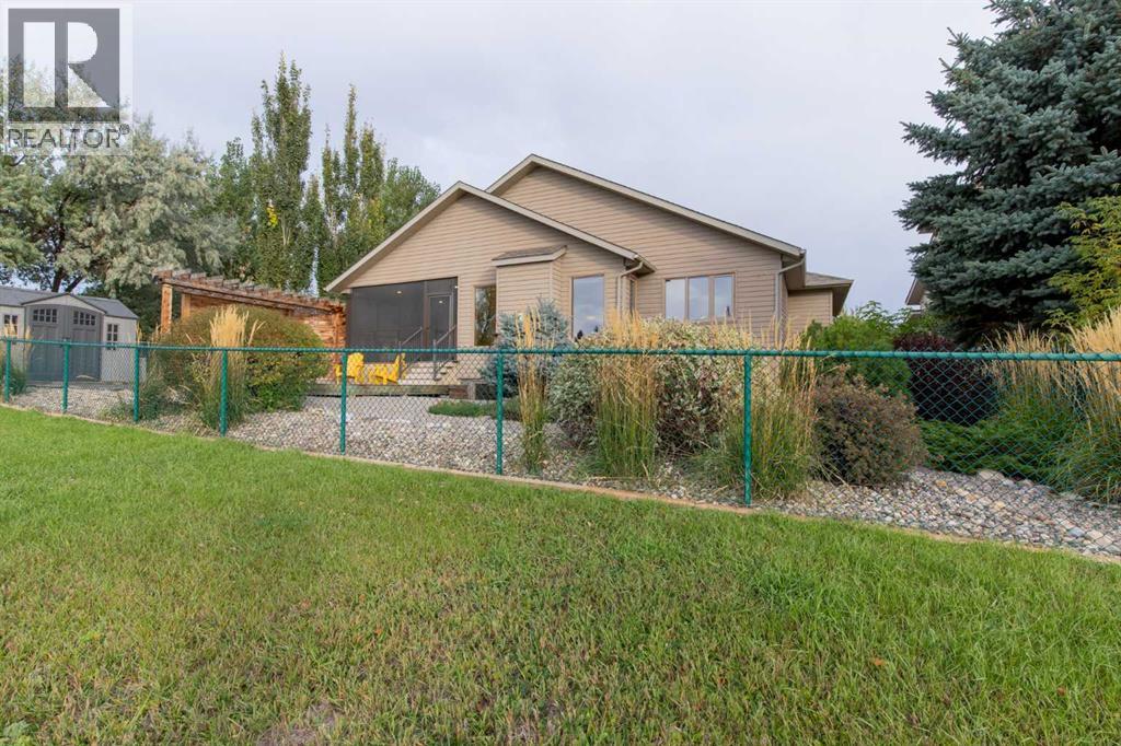 4 Canyoncrest Point W Property Photo 37