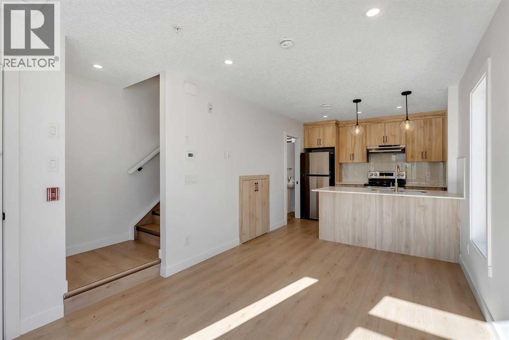 156 Park Street Property Photo 6