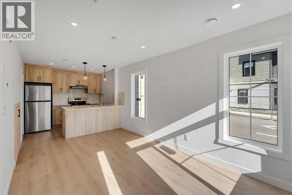 156 Park Street Property Photo 7