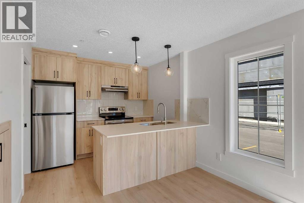 156 Park Street Property Photo 9