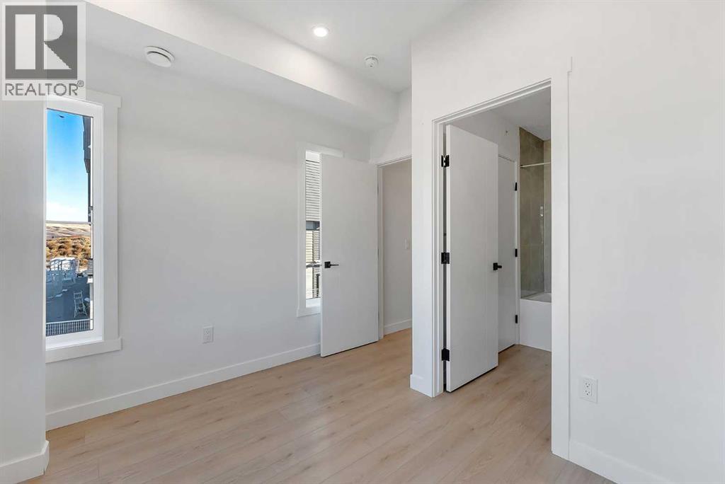 156 Park Street Property Photo 23