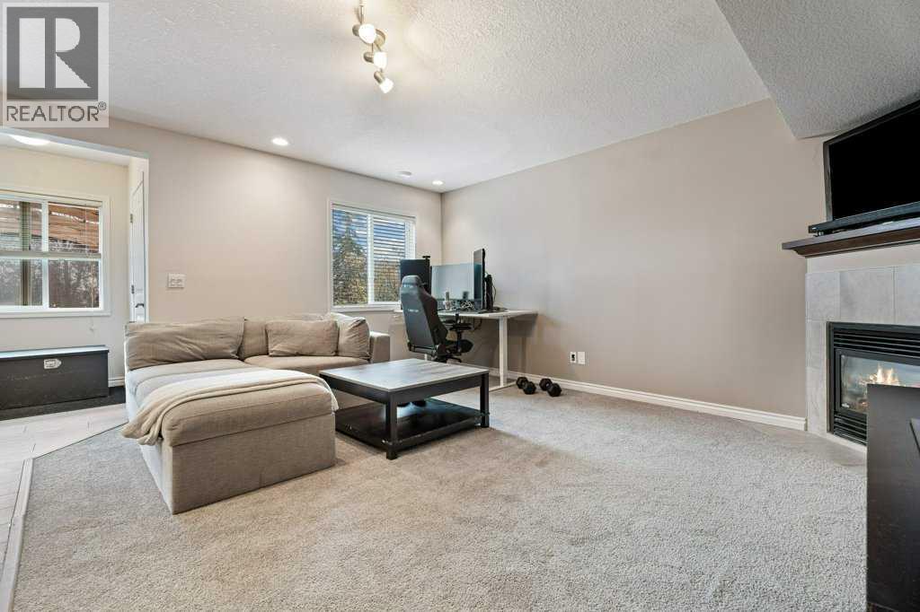 303 Lakeside Greens Drive Property Photo 26