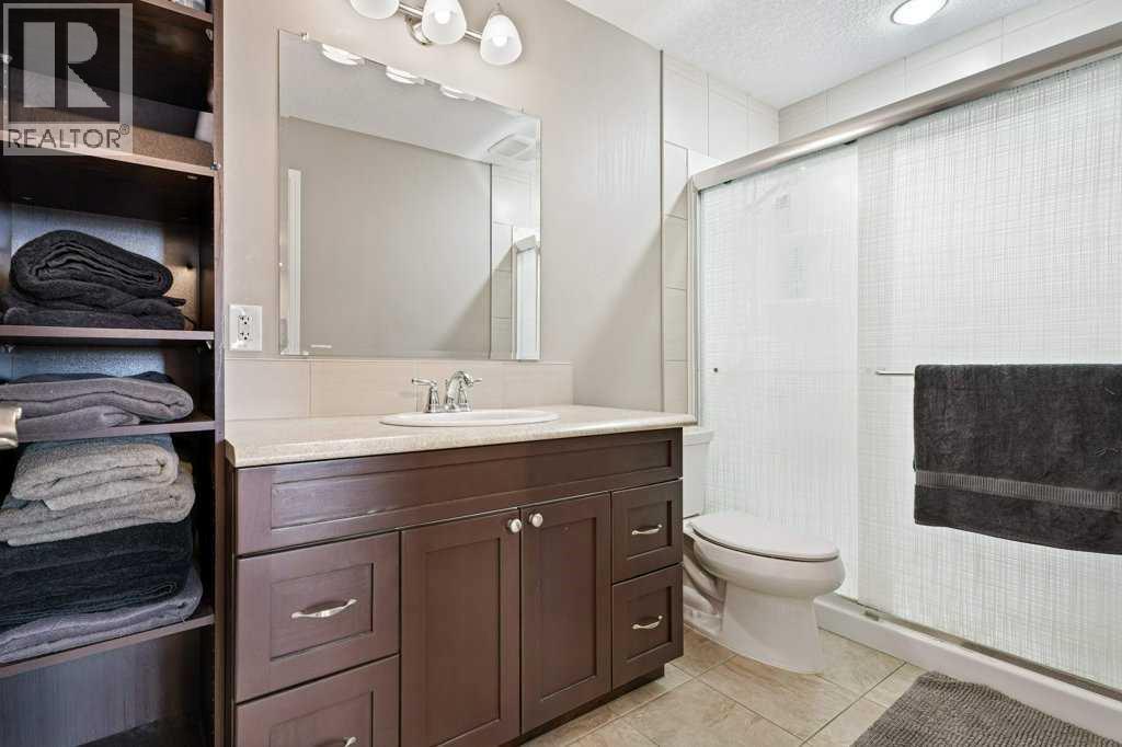 303 Lakeside Greens Drive Property Photo 29