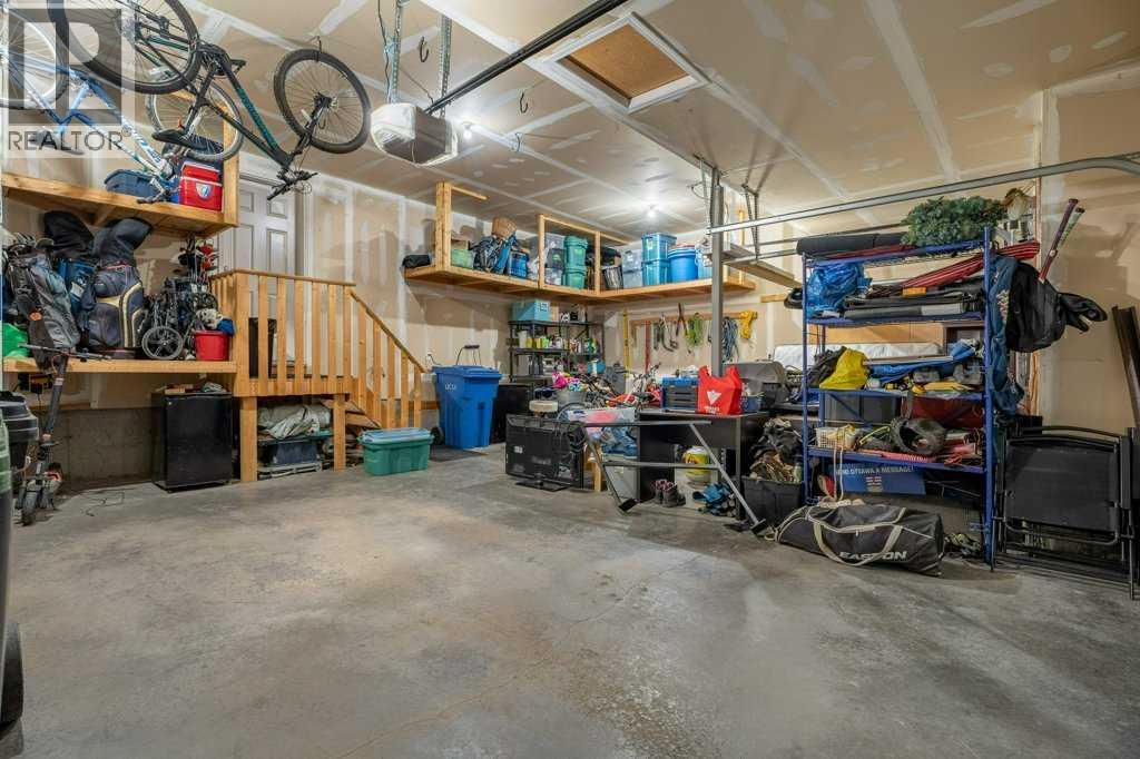 303 Lakeside Greens Drive Property Photo 40
