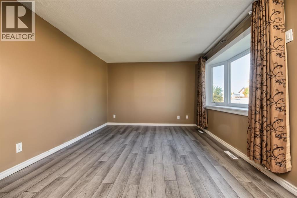 9319 108 Avenue Property Photo 7