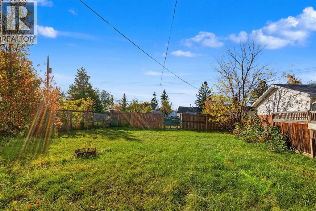 9319 108 Avenue Property Photo 17