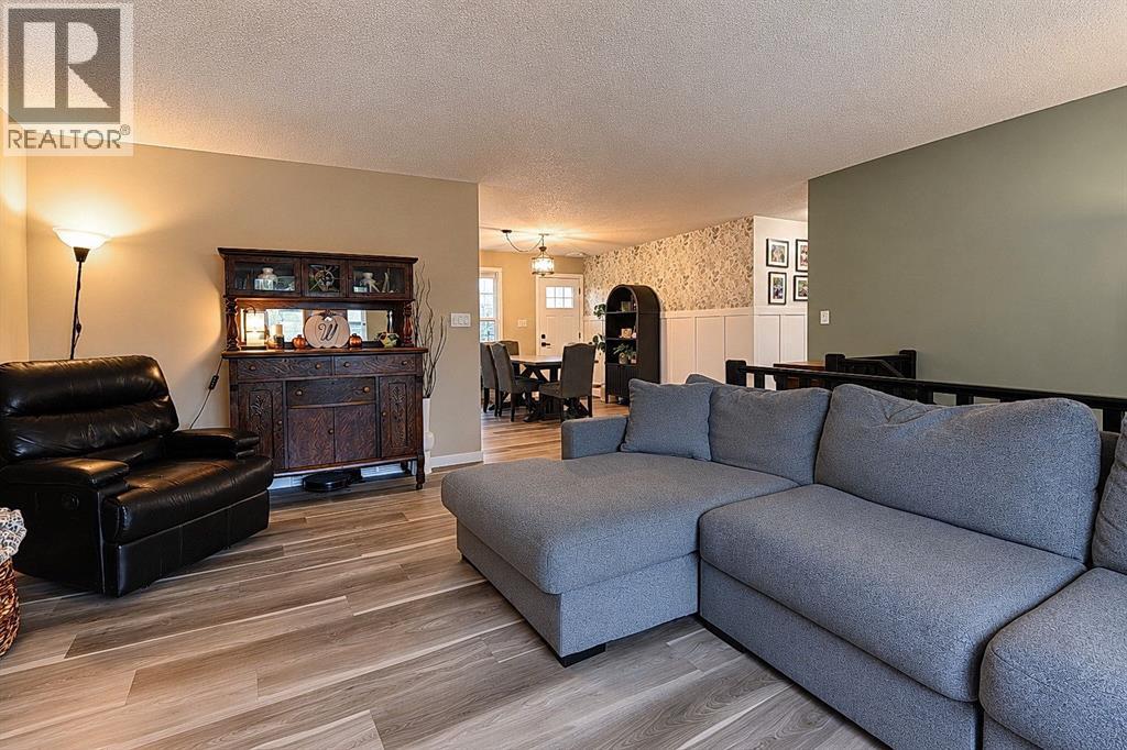 8926 102 Avenue Property Photo 12