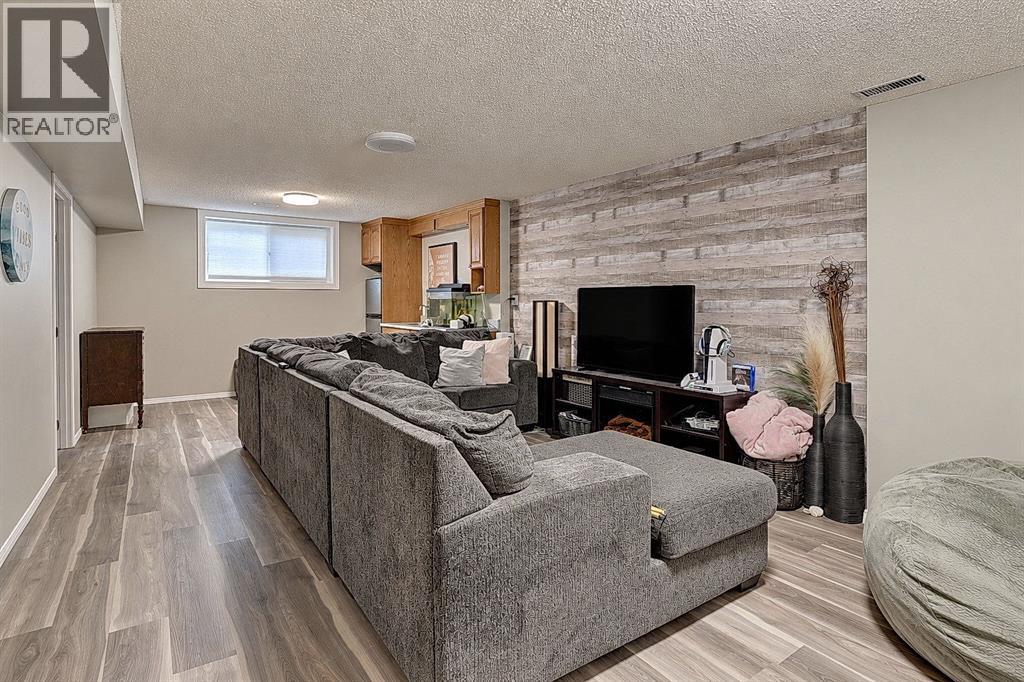 8926 102 Avenue Property Photo 26