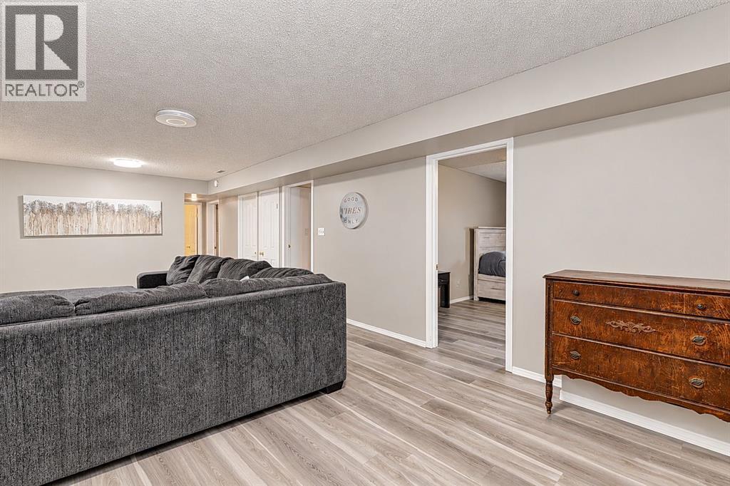 8926 102 Avenue Property Photo 27