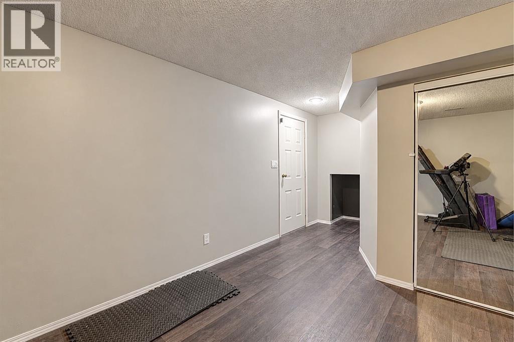 8926 102 Avenue Property Photo 34