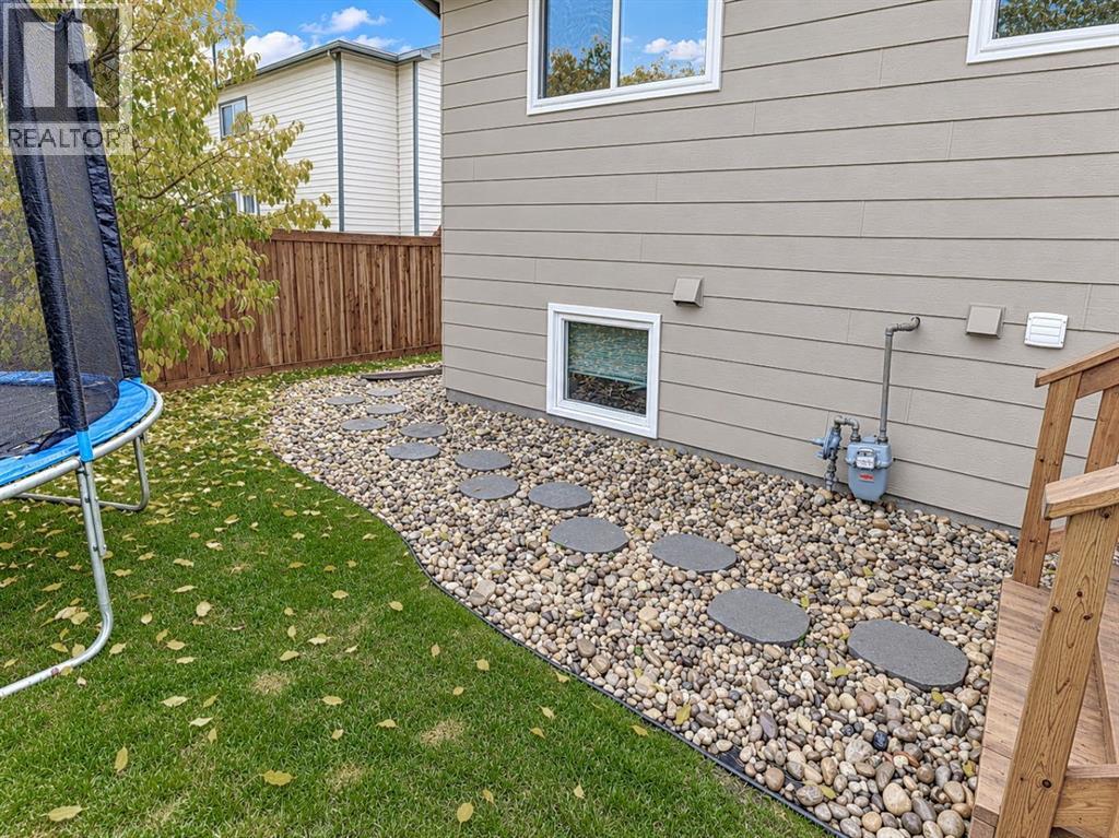 8926 102 Avenue Property Photo 37