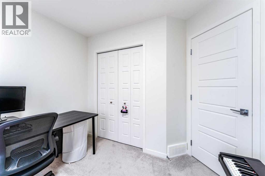 172 Belmont Green Sw Property Photo 27