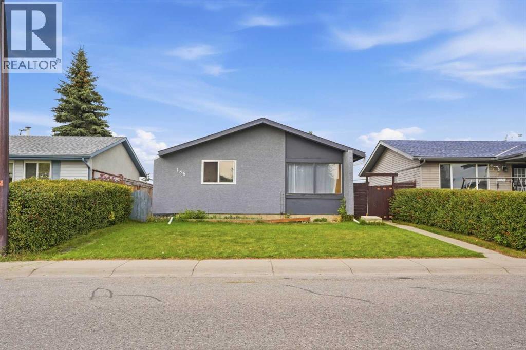 188 Maitland Drive Ne Property Photo 1