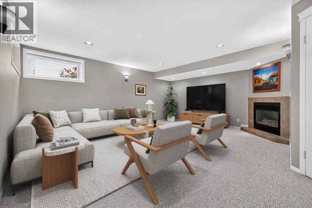 26 Saddlemead Way Ne Property Photo 28