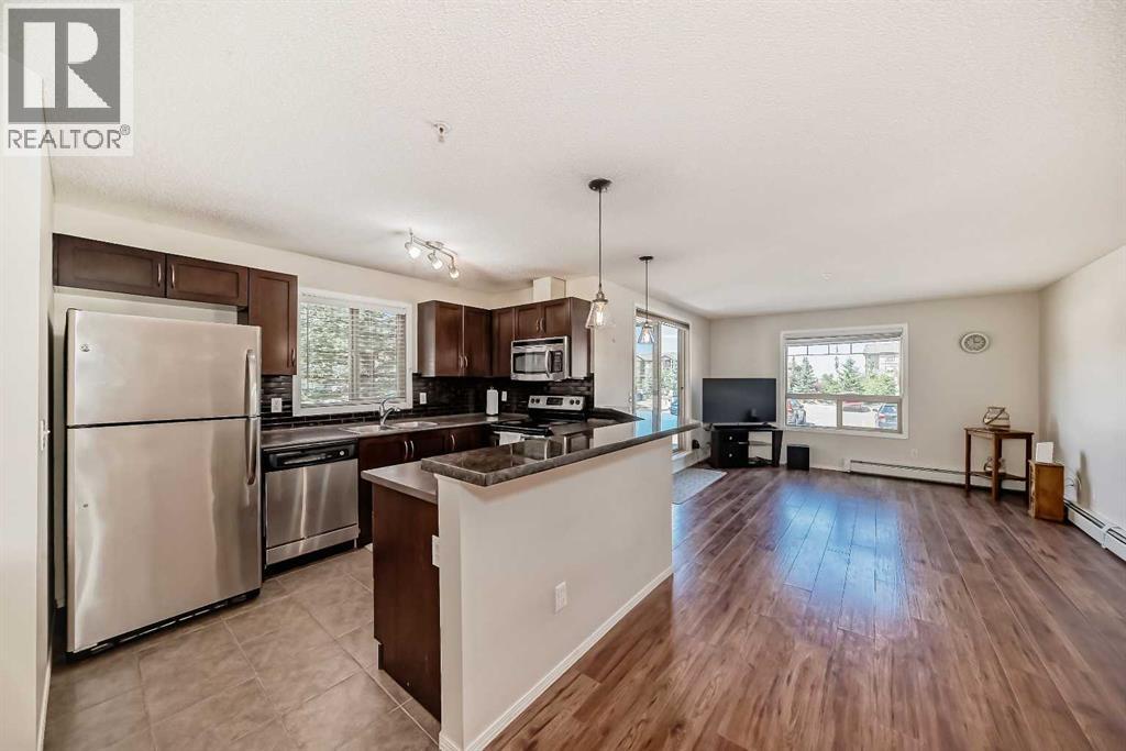 60 Panatella Street Northwest Property Photo 6