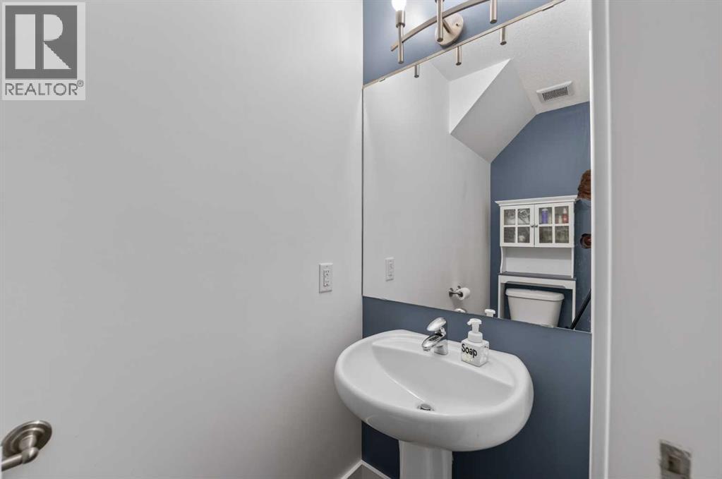 759 Stonehaven Drive Property Photo 16