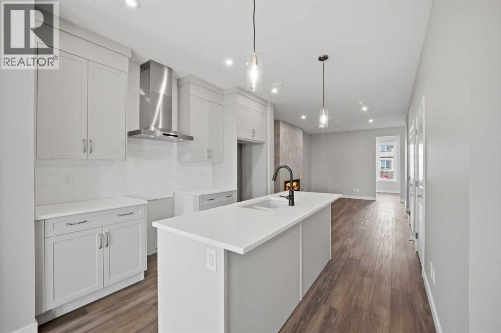 8561 Huxbury Drive Ne Property Photo 13