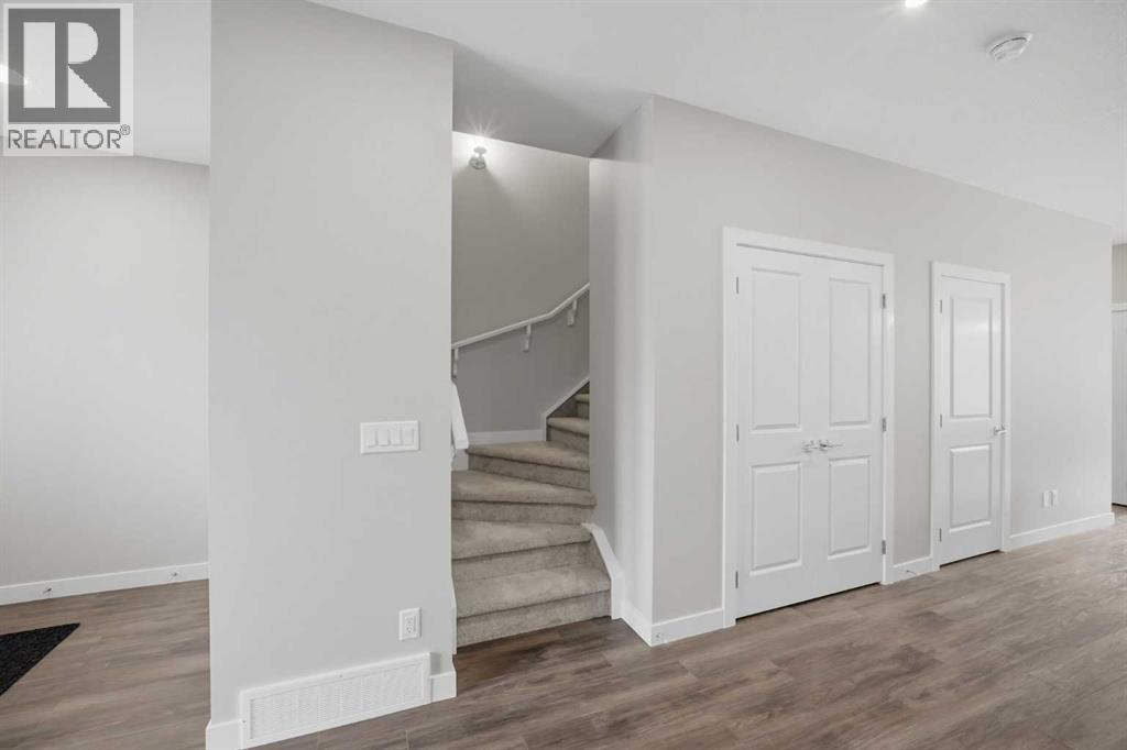 8561 Huxbury Drive Ne Property Photo 20