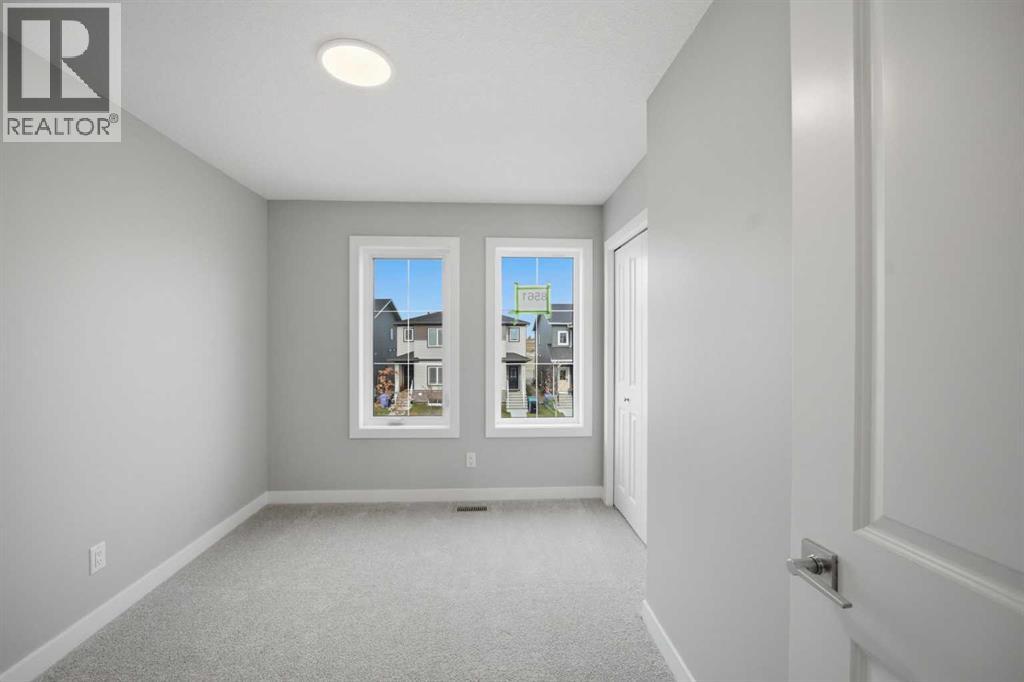 8561 Huxbury Drive Ne Property Photo 23