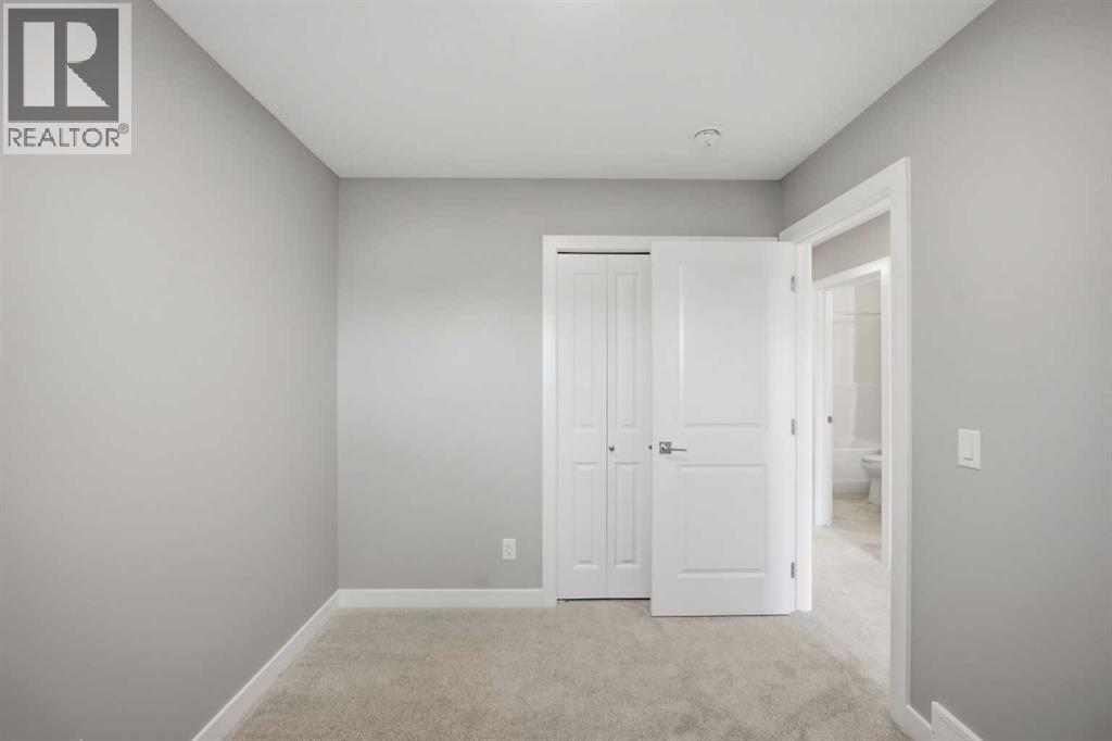 8561 Huxbury Drive Ne Property Photo 26