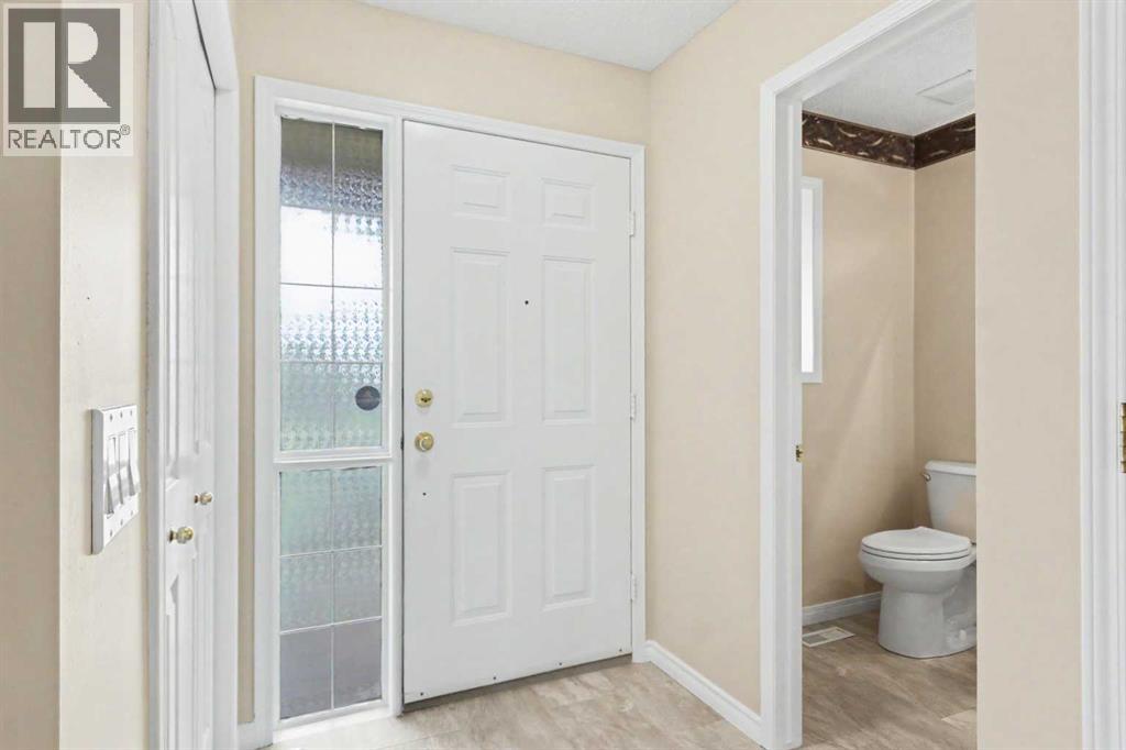 436 Rocky Ridge Bay Nw Property Photo 2