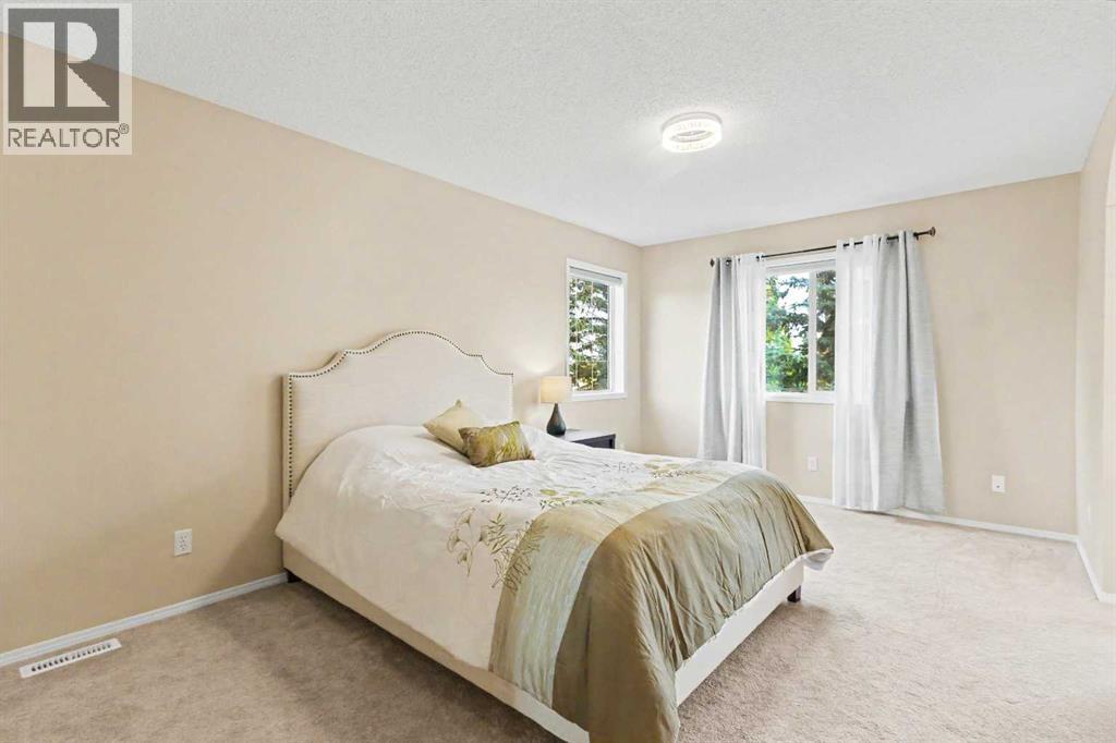 436 Rocky Ridge Bay Nw Property Photo 16